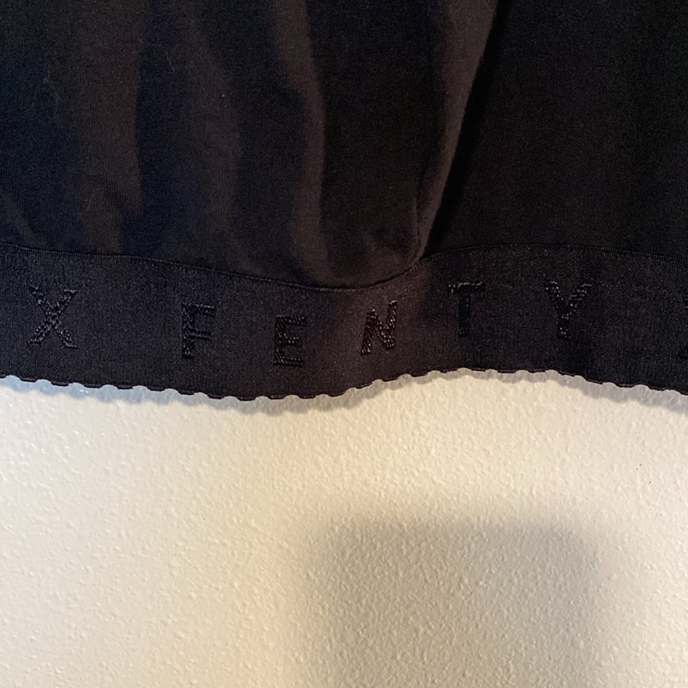 Savage X Fenty SPORTS BRA - CROP TEE SPORTS BRA - shirt BLACK 1X - Picture 4 of 12